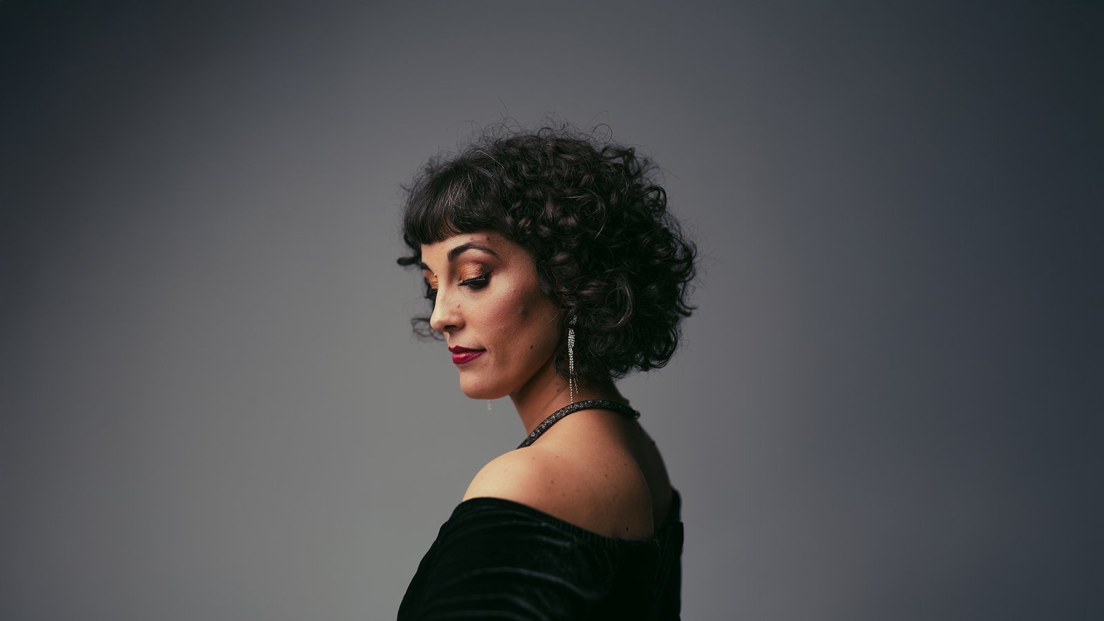 María Esteban, cantante