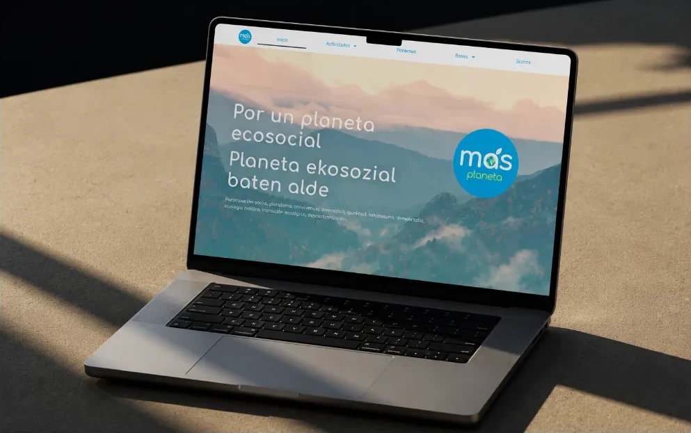 Web de la asociación Más Planeta diseñada por La Ribera Digital
