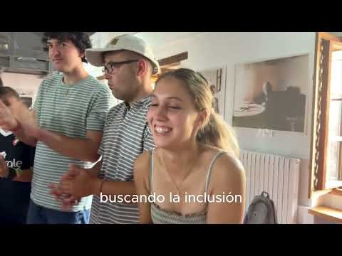 Fotograma del videoclip para Amimet