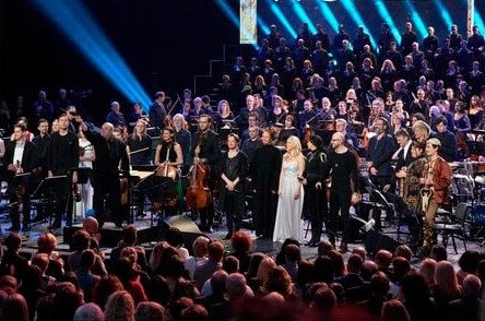 World Orchestra: beneficios para sedes